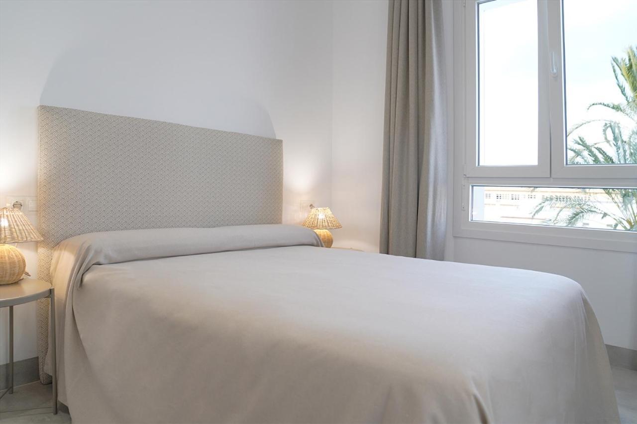 Aparthotel Casa De La Vega Chiclana de la Frontera