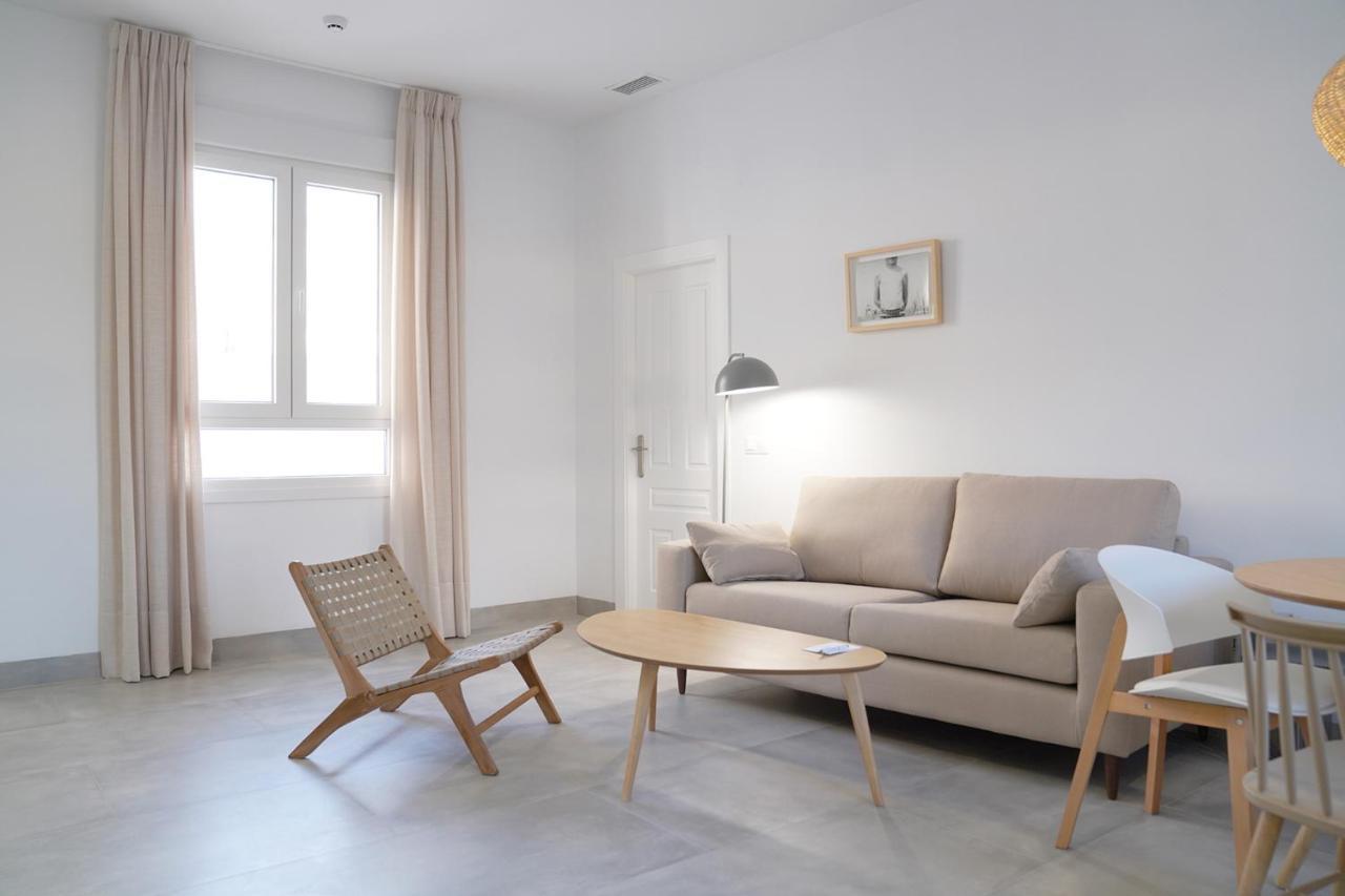 Casa De La Vega Aparthotel